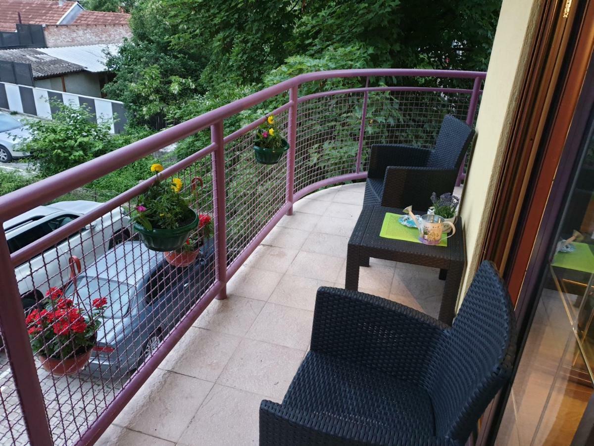 Lux Apartman ชาชาค ภายนอก รูปภาพ