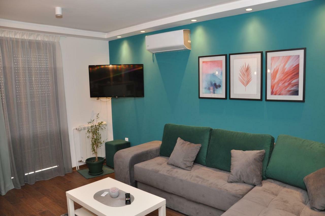 Lux Apartman ชาชาค ภายนอก รูปภาพ